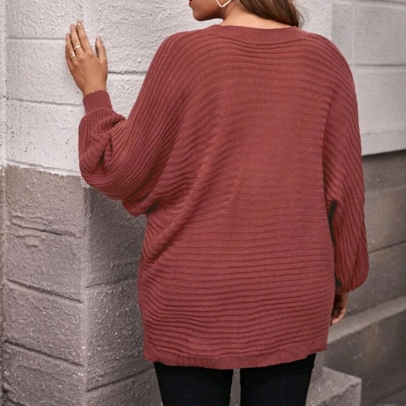 Maroon oversize sweater 1x - Picture 3 of 4
